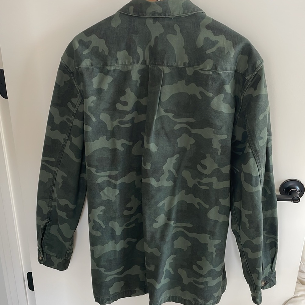 Camouflage Oversized Heavy Shirt - Size Large - Picture 4 of 4